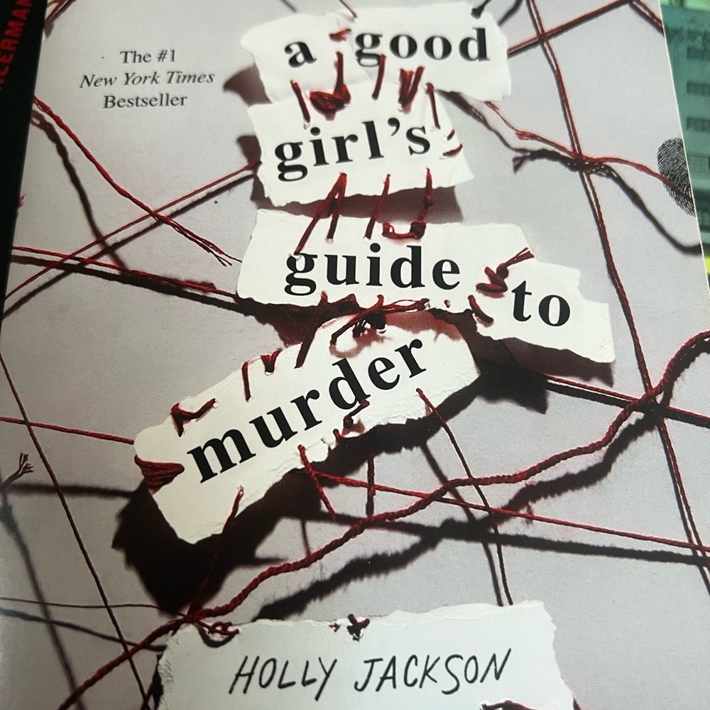 A Good Girl's Guide to Murder Book - Picture 1 of 2